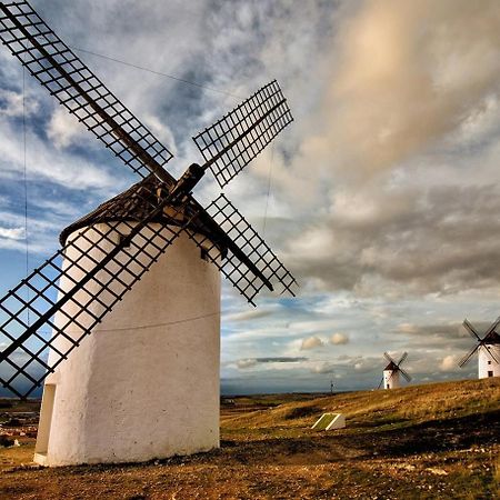 Casa Rural Compartida Casa De La Mancha 莫塔德尔库埃尔沃 外观 照片