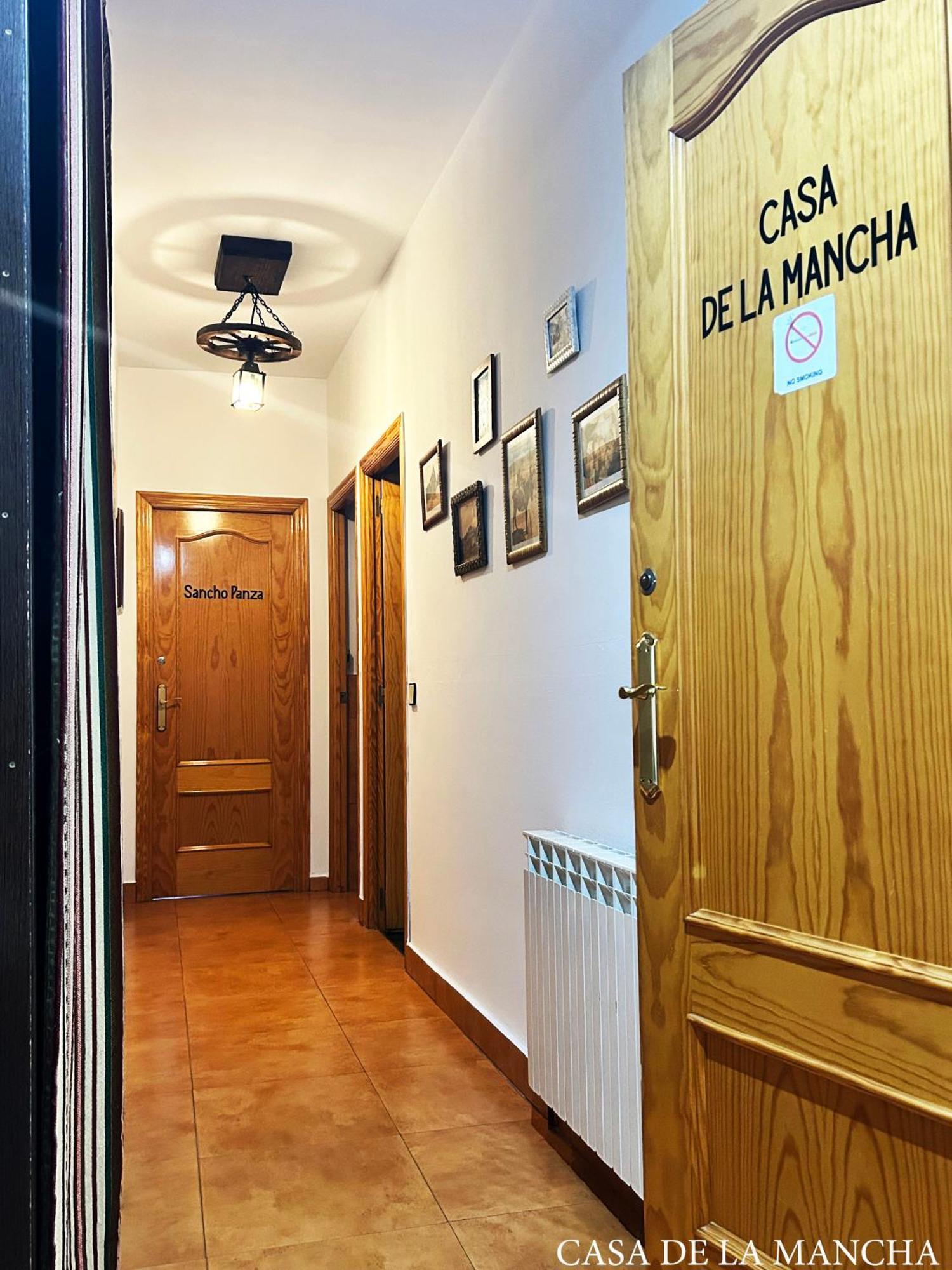 Casa Rural Compartida Casa De La Mancha 莫塔德尔库埃尔沃 外观 照片